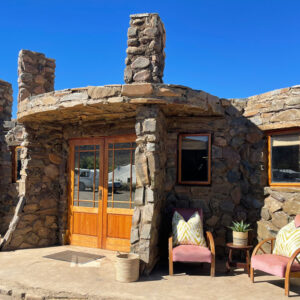 Round Rooms - POD Easter